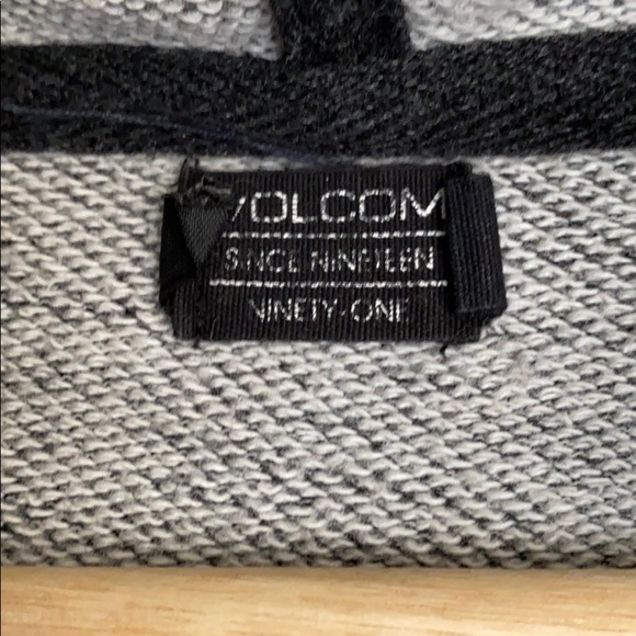 Volcom Pullover - Picture 3 of 5